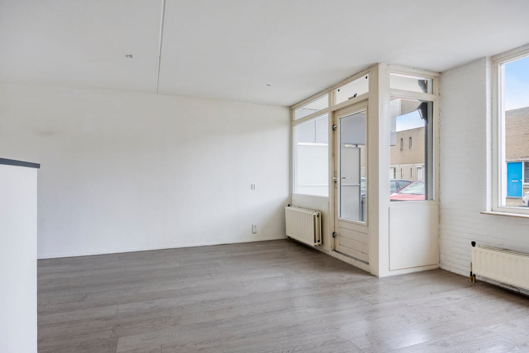 Photo 2 of Zernikestraat 28