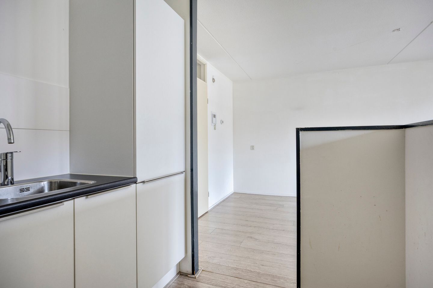 Photo 14 of Zernikestraat 28