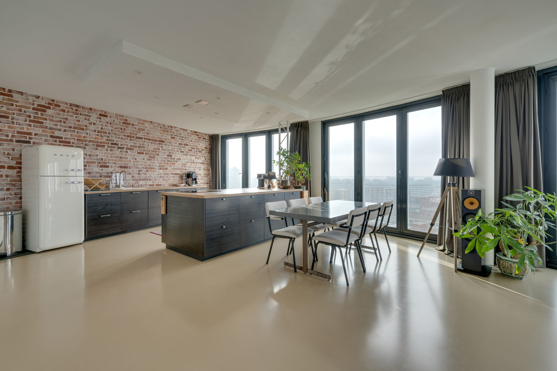 Photo 3 of Oeverpad 201