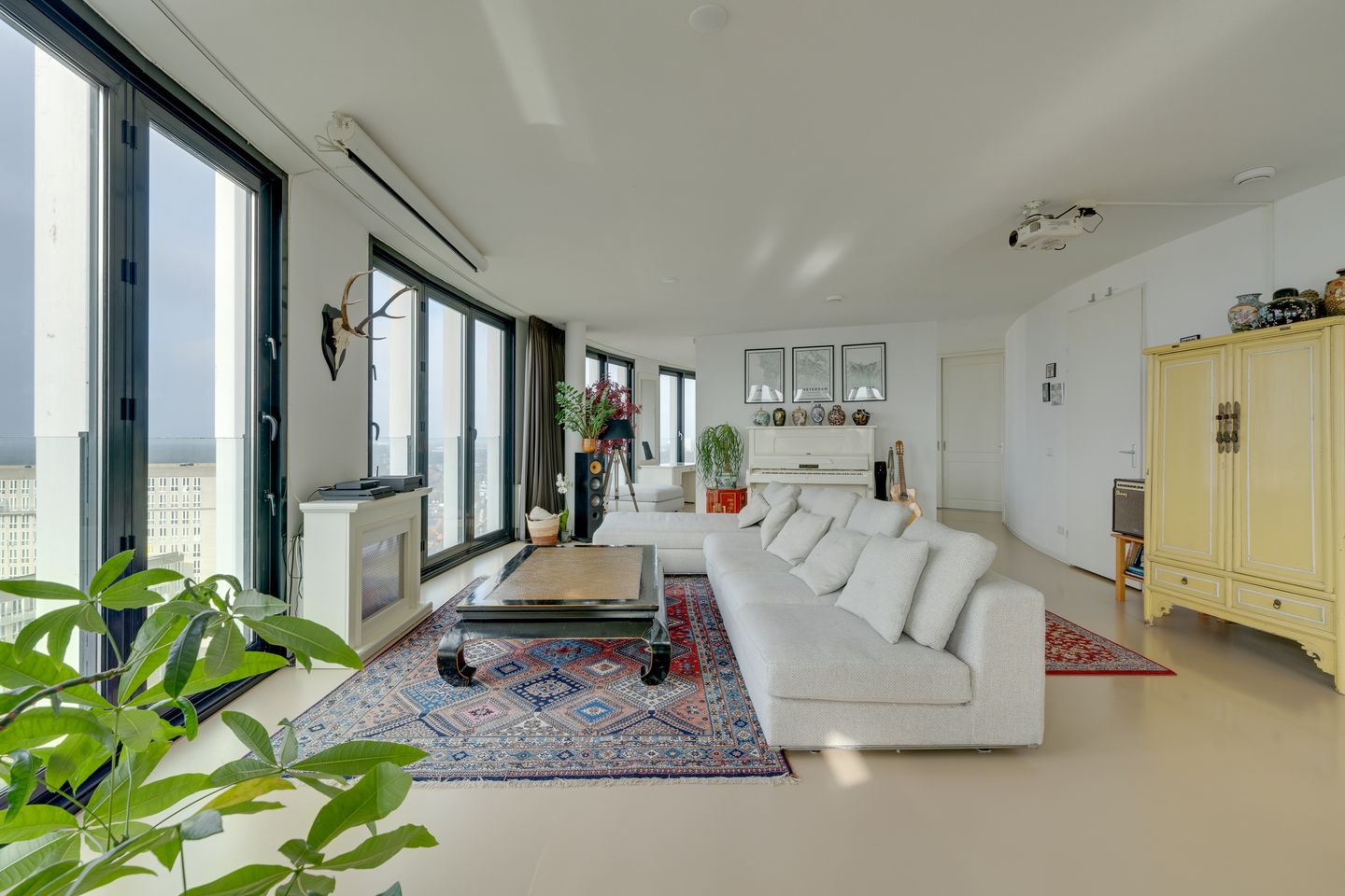 Photo 14 of Oeverpad 201