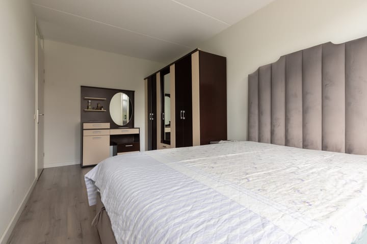 Twee-onder-één-kap te koop: Schoutenstraat 120, Barneveld