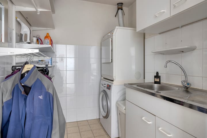 Foto 38 van Schipluidenlaan 235