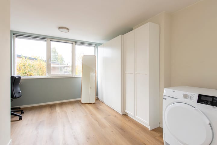 Foto 37 van Schout Crillaertstraat 9