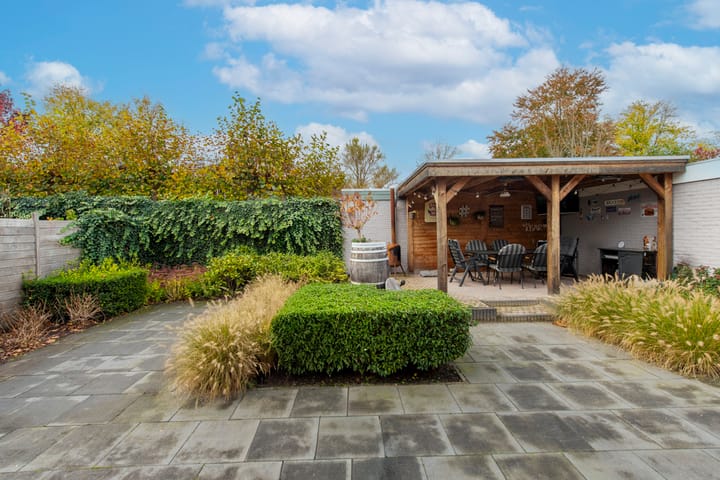 Foto 44 van Schout Crillaertstraat 9