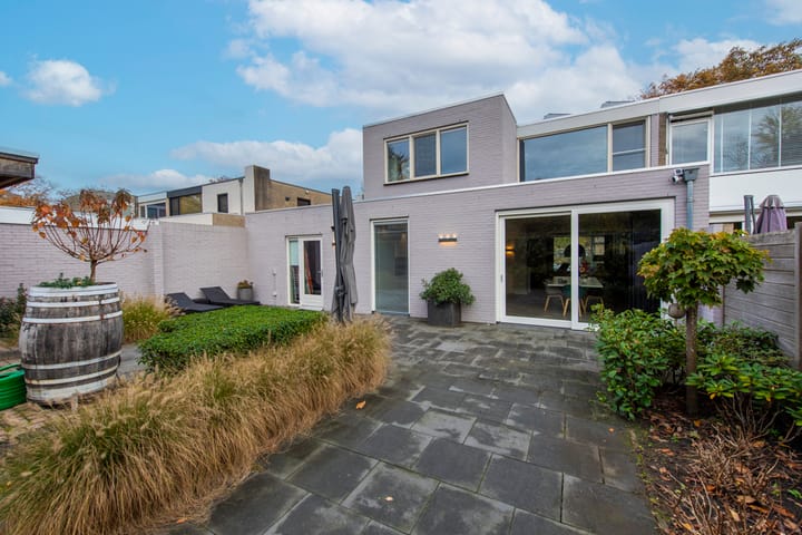 Foto 48 van Schout Crillaertstraat 9