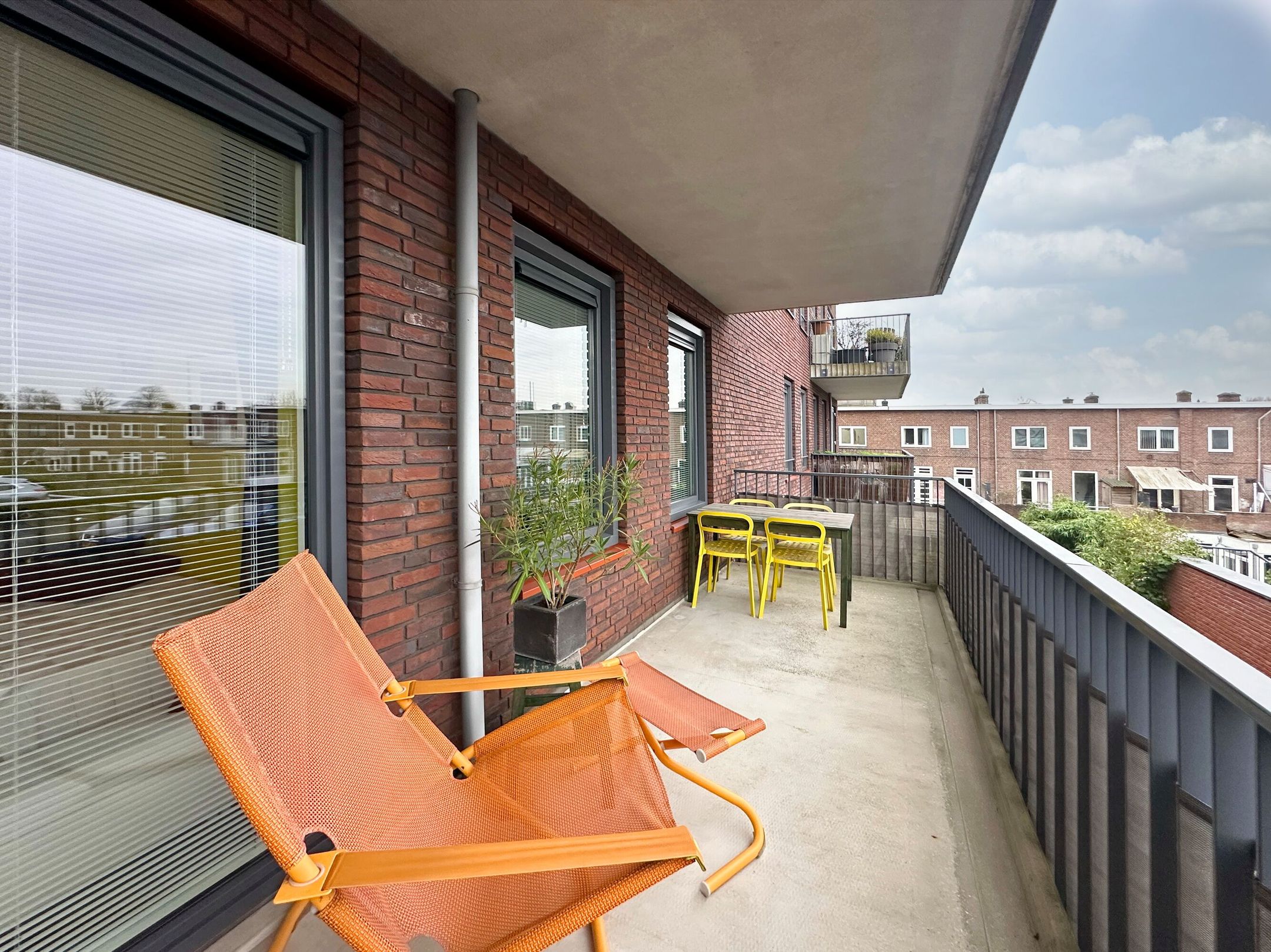 Foto 3 van Tanimbarkade 85