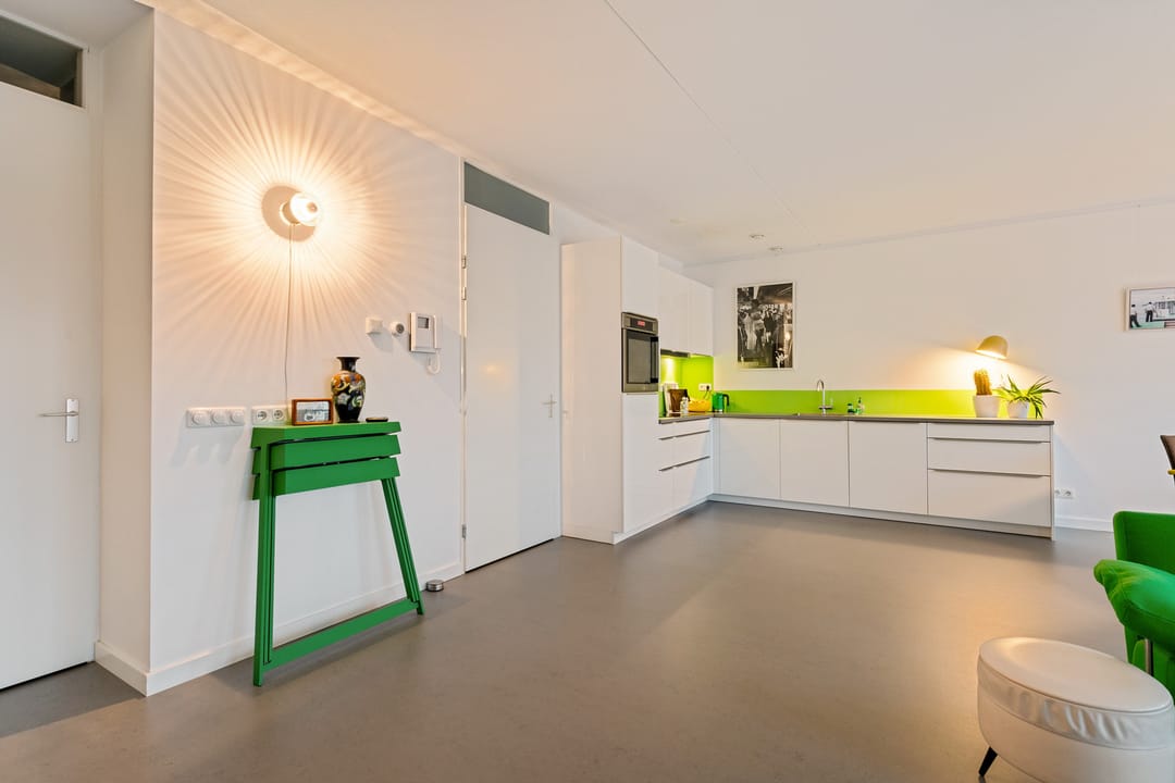 Foto 8 van Tanimbarkade 85