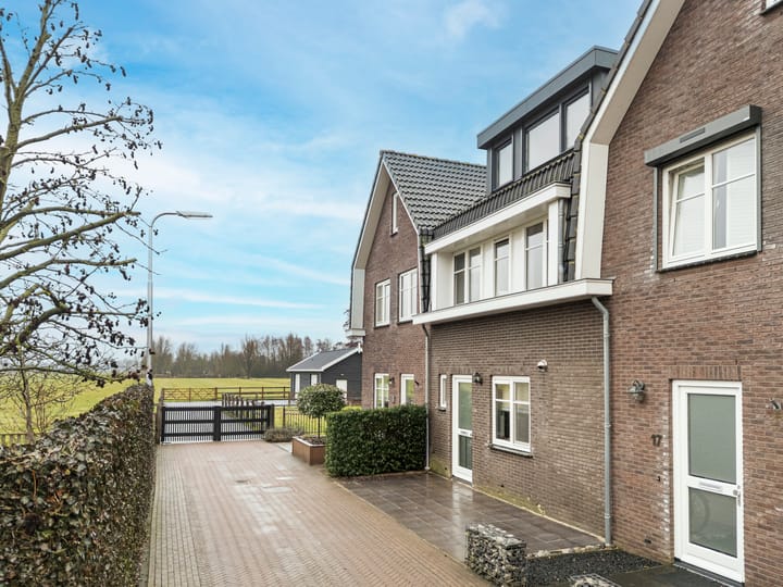 Photo 3 of Schoolstraat 16