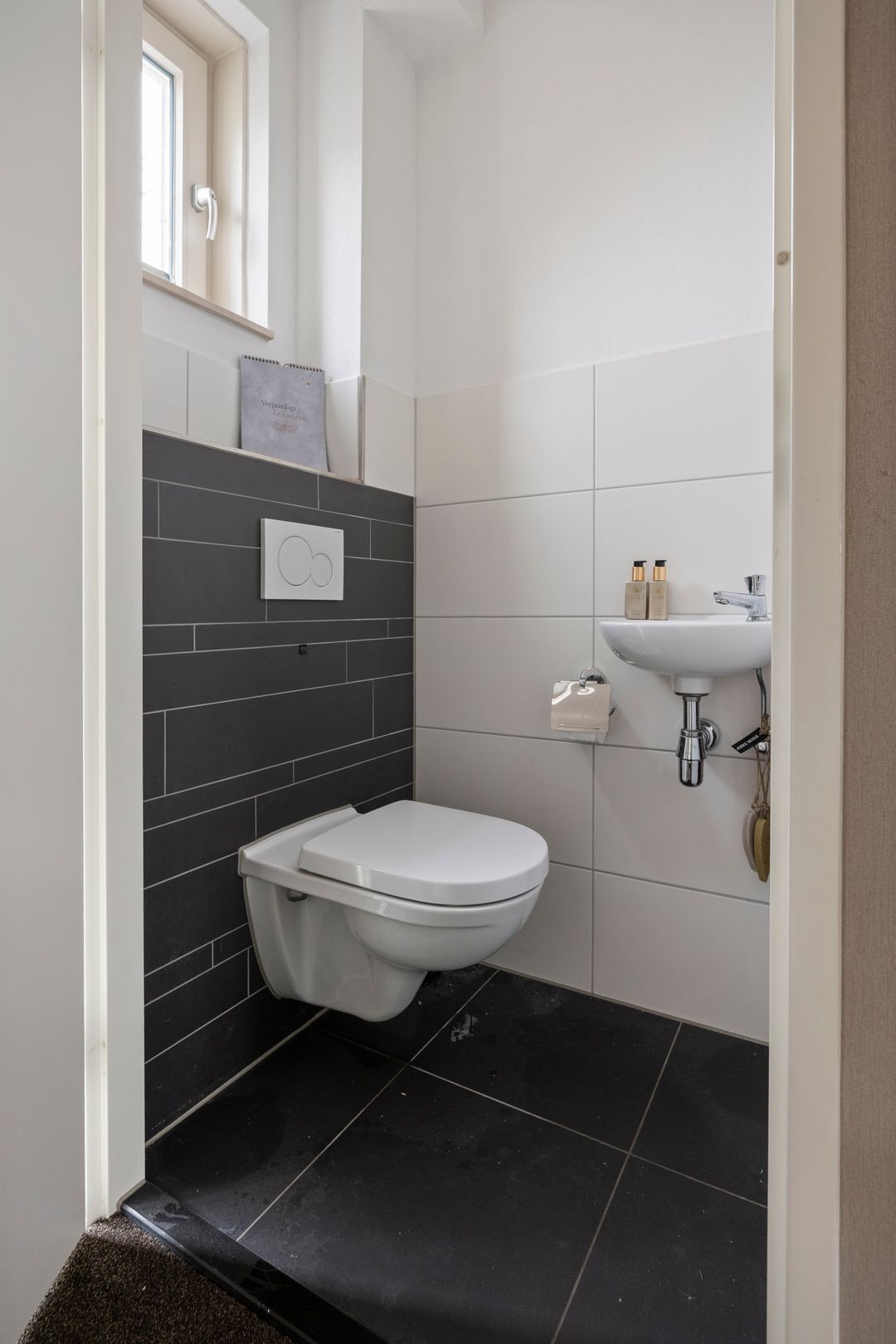 Photo 17 of Schoolstraat 16