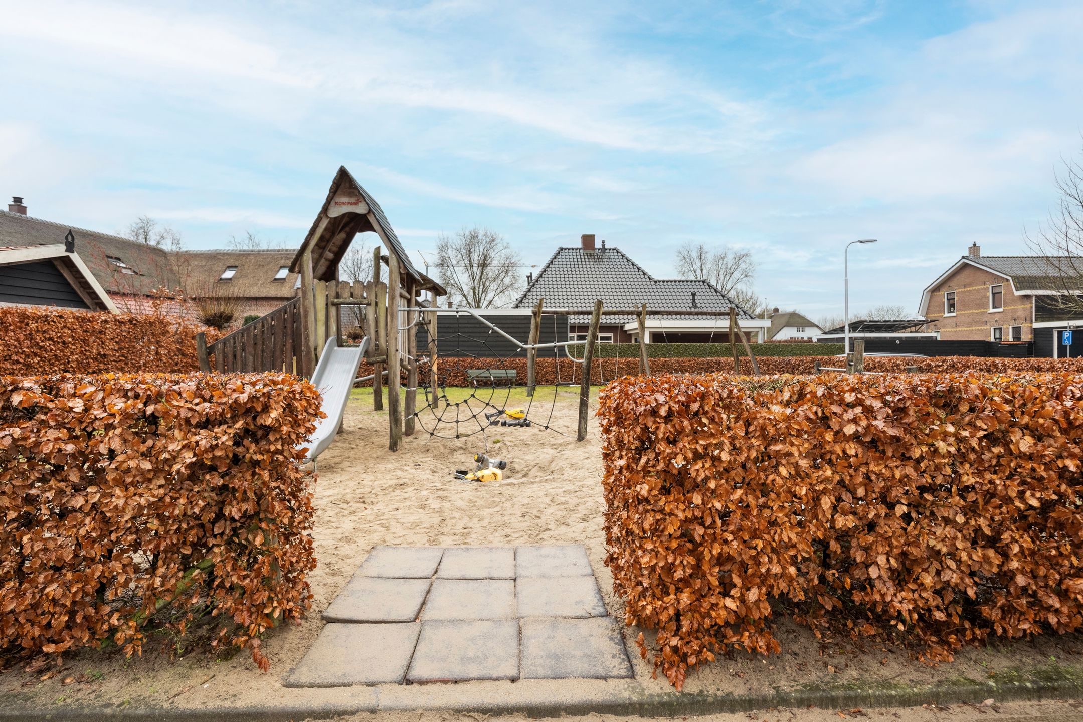 Photo 39 of Schoolstraat 16