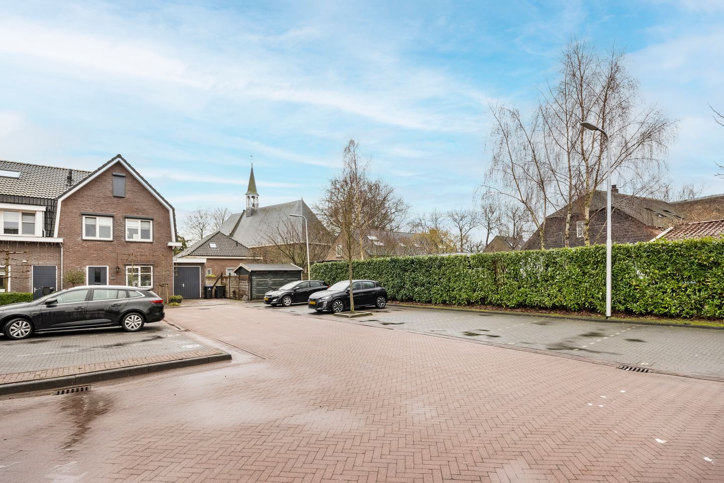 Photo 40 of Schoolstraat 16