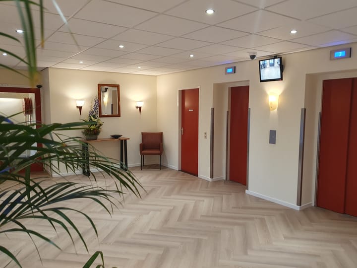 Photo 4 of Arnhemse Bovenweg 12-101