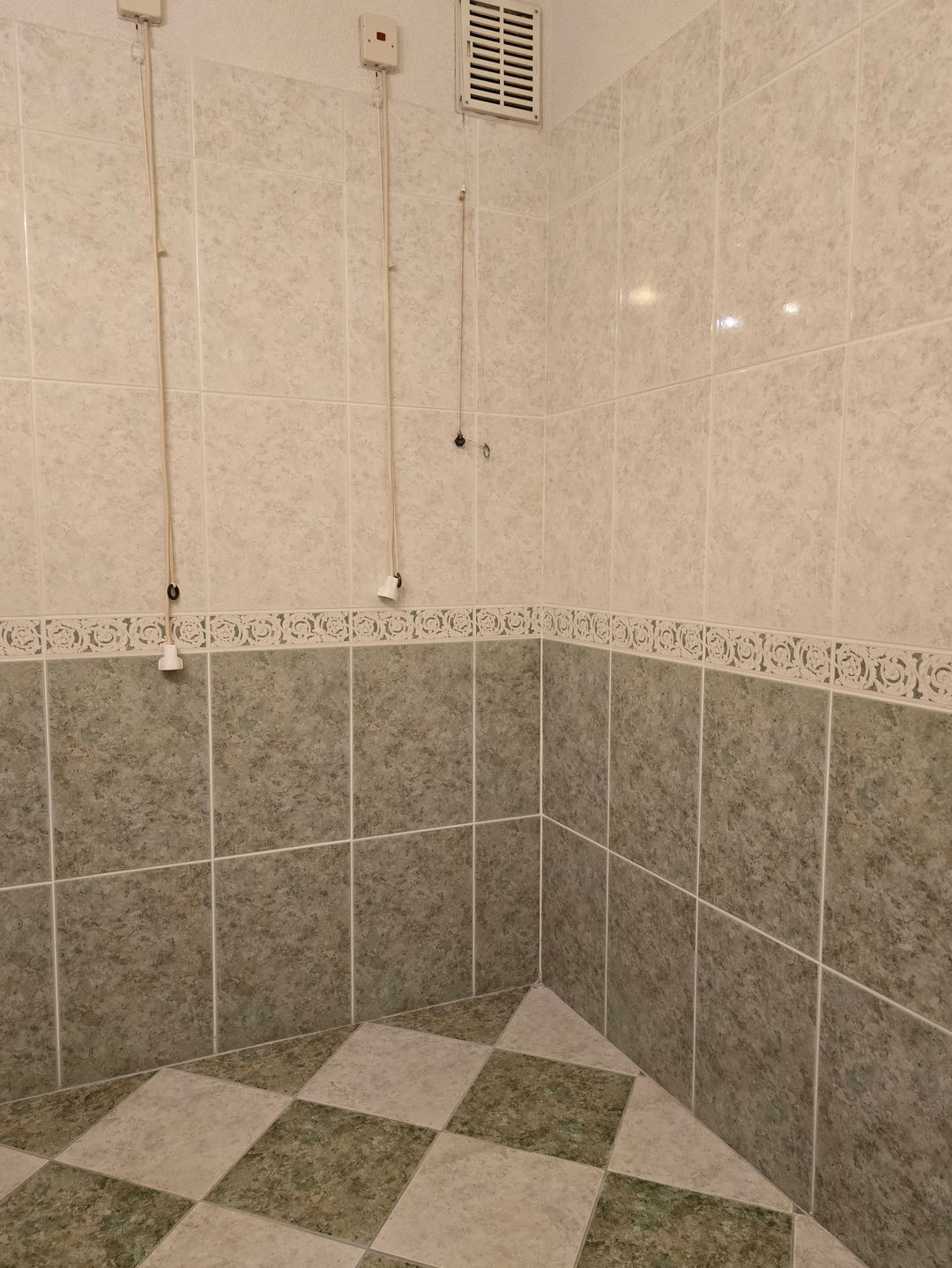 Photo 32 of Arnhemse Bovenweg 12-101