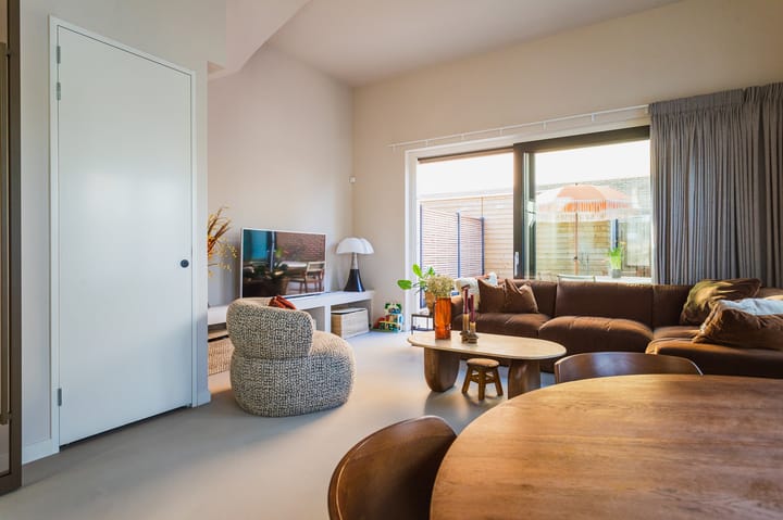 Photo 16 of Thomas Mannsingel 14