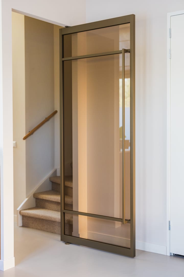 Photo 21 of Thomas Mannsingel 14