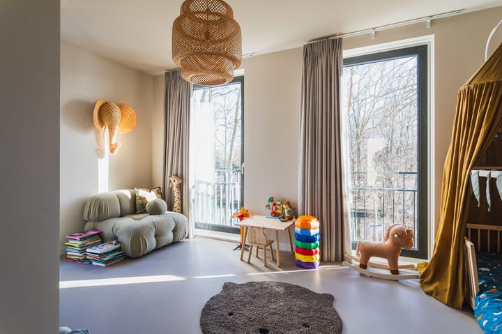 Photo 40 of Thomas Mannsingel 14