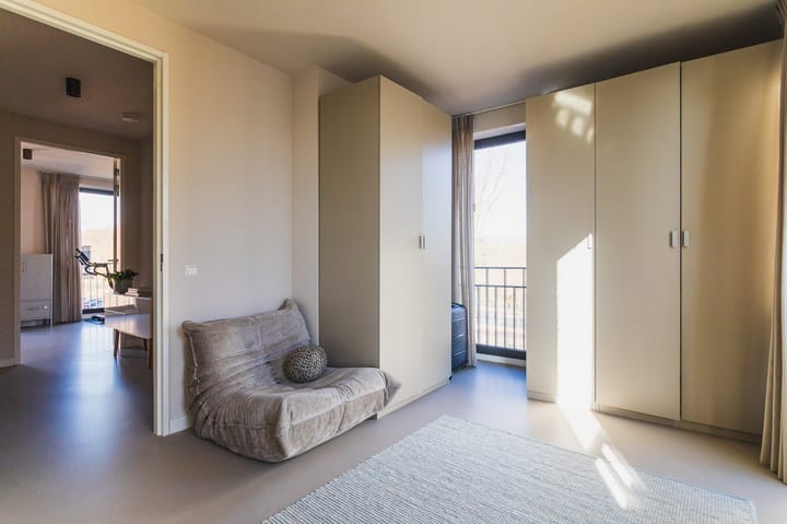 Photo 49 of Thomas Mannsingel 14