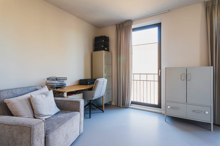 Photo 50 of Thomas Mannsingel 14