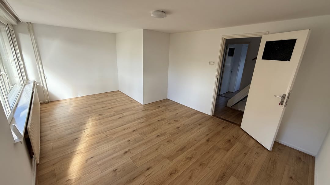 Photo 16 of van der Helstpark 75