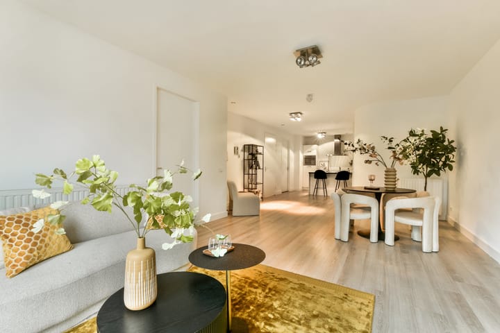 Photo 8 of Dorpsstraat 106-A