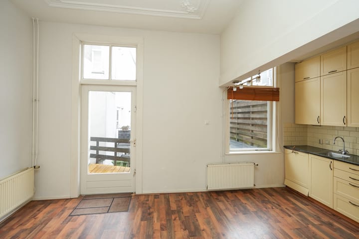 Foto 12 van Molenstraat 148