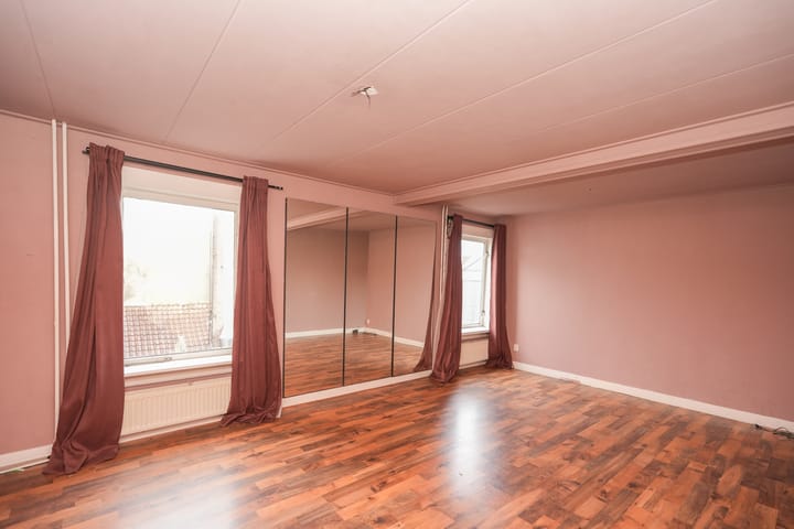 Foto 24 van Molenstraat 148