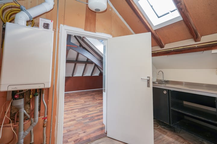 Foto 29 van Molenstraat 148