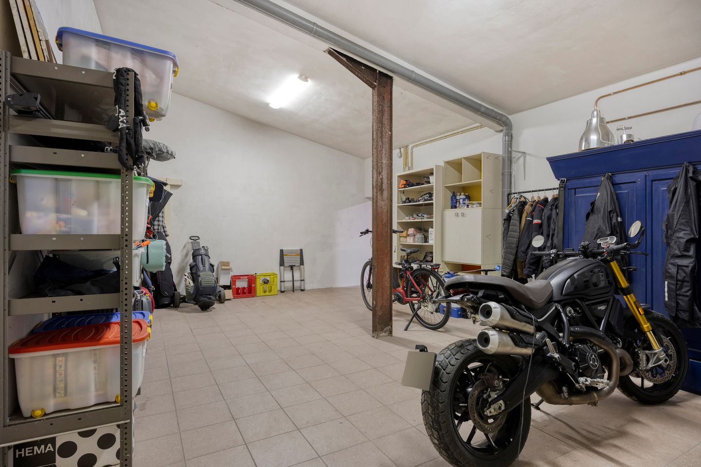 Photo 79 of Wijststraat 29