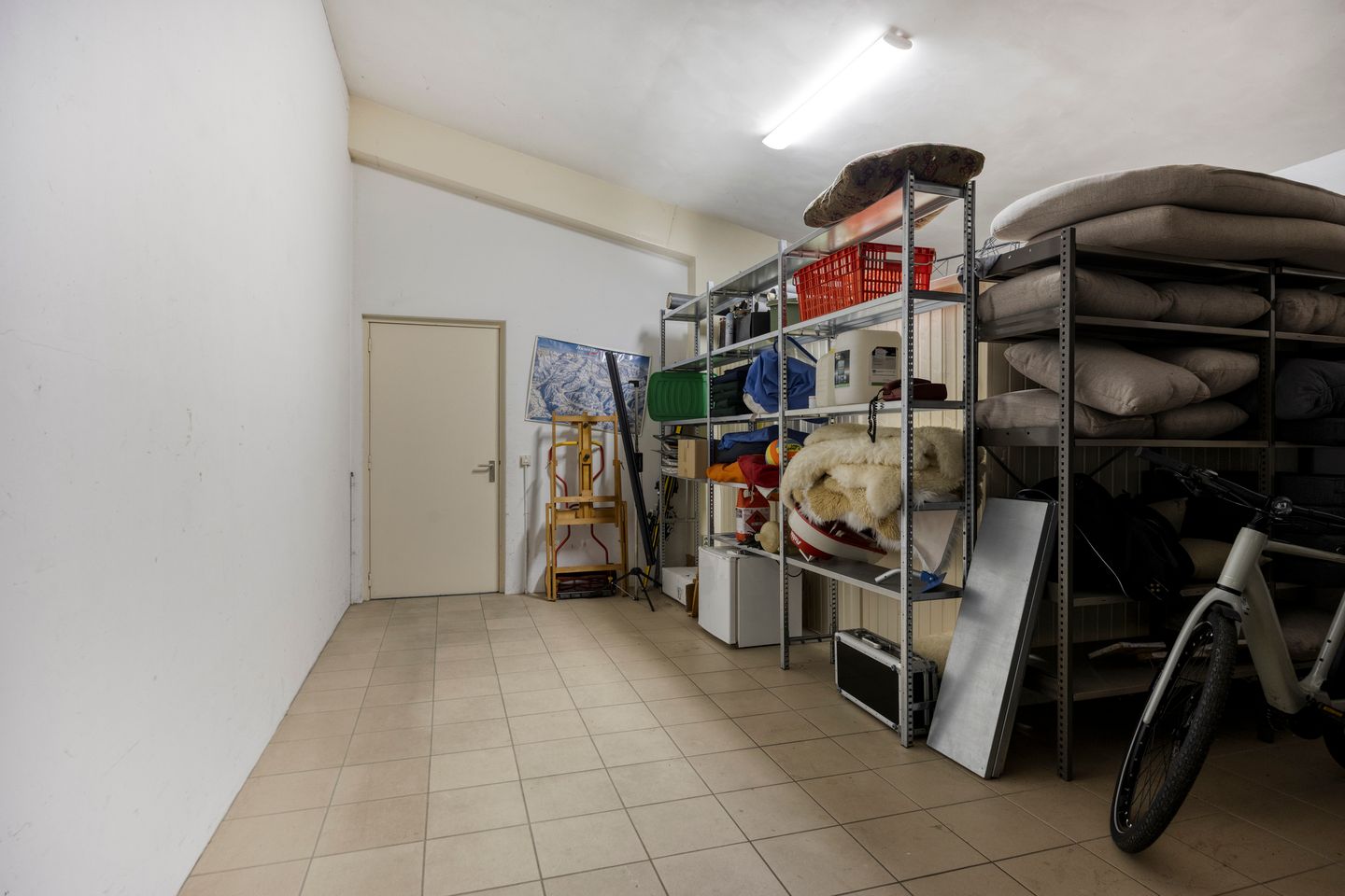 Photo 80 of Wijststraat 29