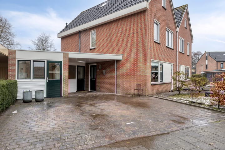 Photo 5 of Louis Saalbornstraat 8