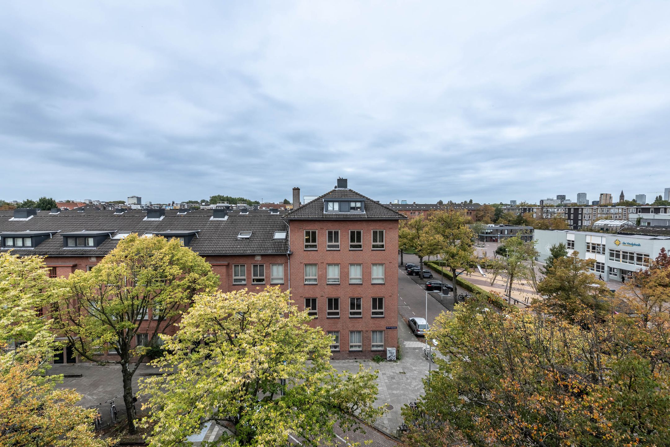 Photo 36 of Jan den Haenstraat 40-D