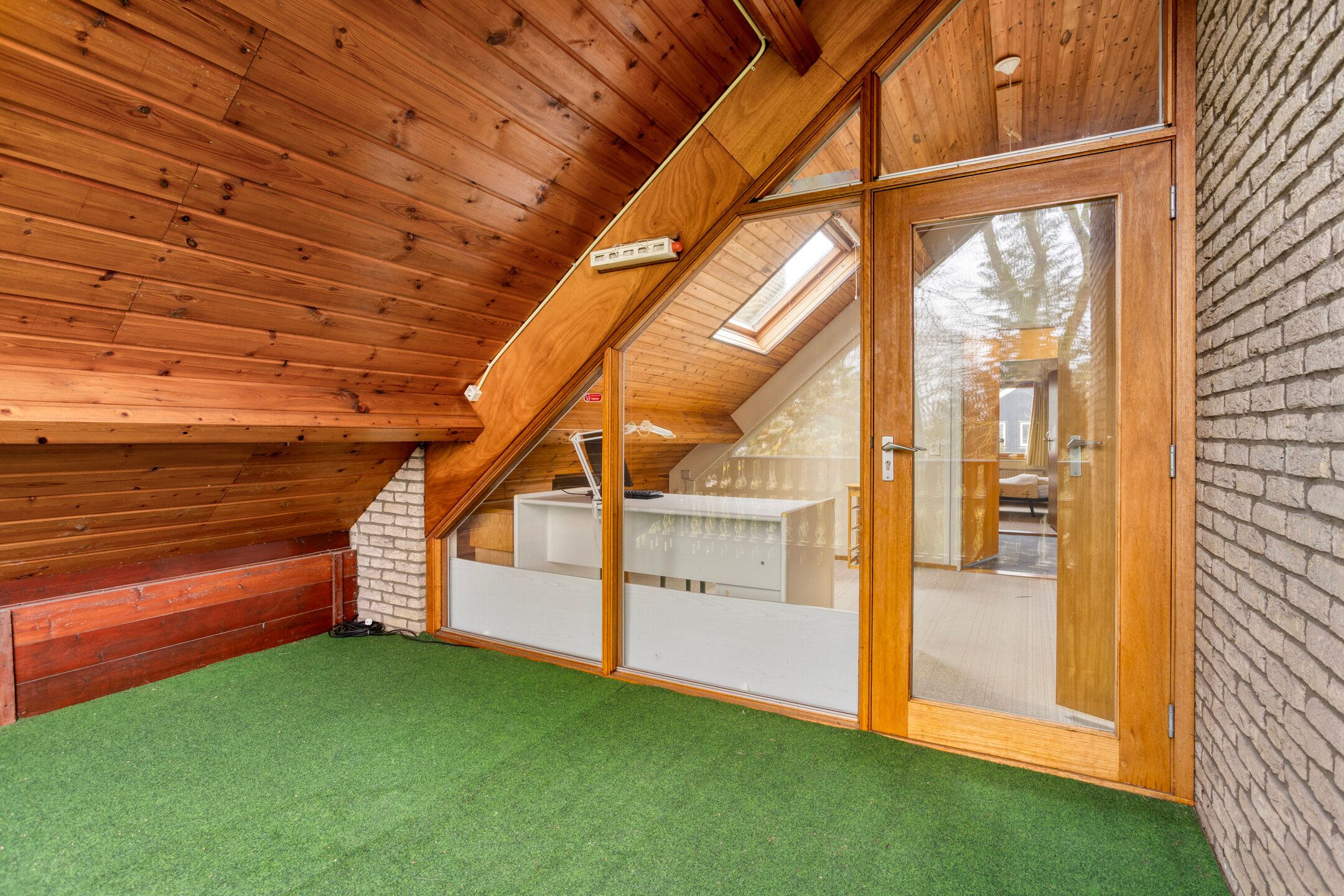 Foto 30 van Molenbeek 23