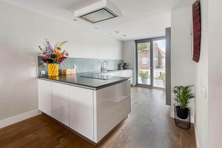 Foto 5 van Burg. Nieuwenhuijzenstraat 10-A