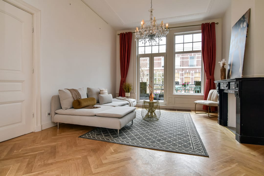 Photo 13 of Joan Maetsuyckerstraat 44