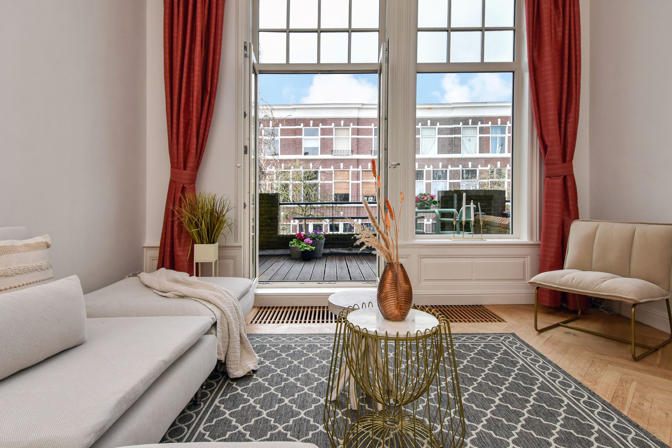 Photo 15 of Joan Maetsuyckerstraat 44