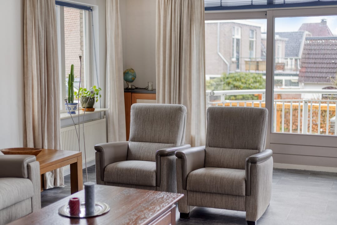Photo 16 of Oosterhoutstraat 42-C