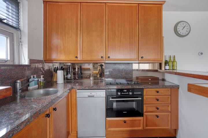 Foto 25 van Oosterhoutstraat 42-C