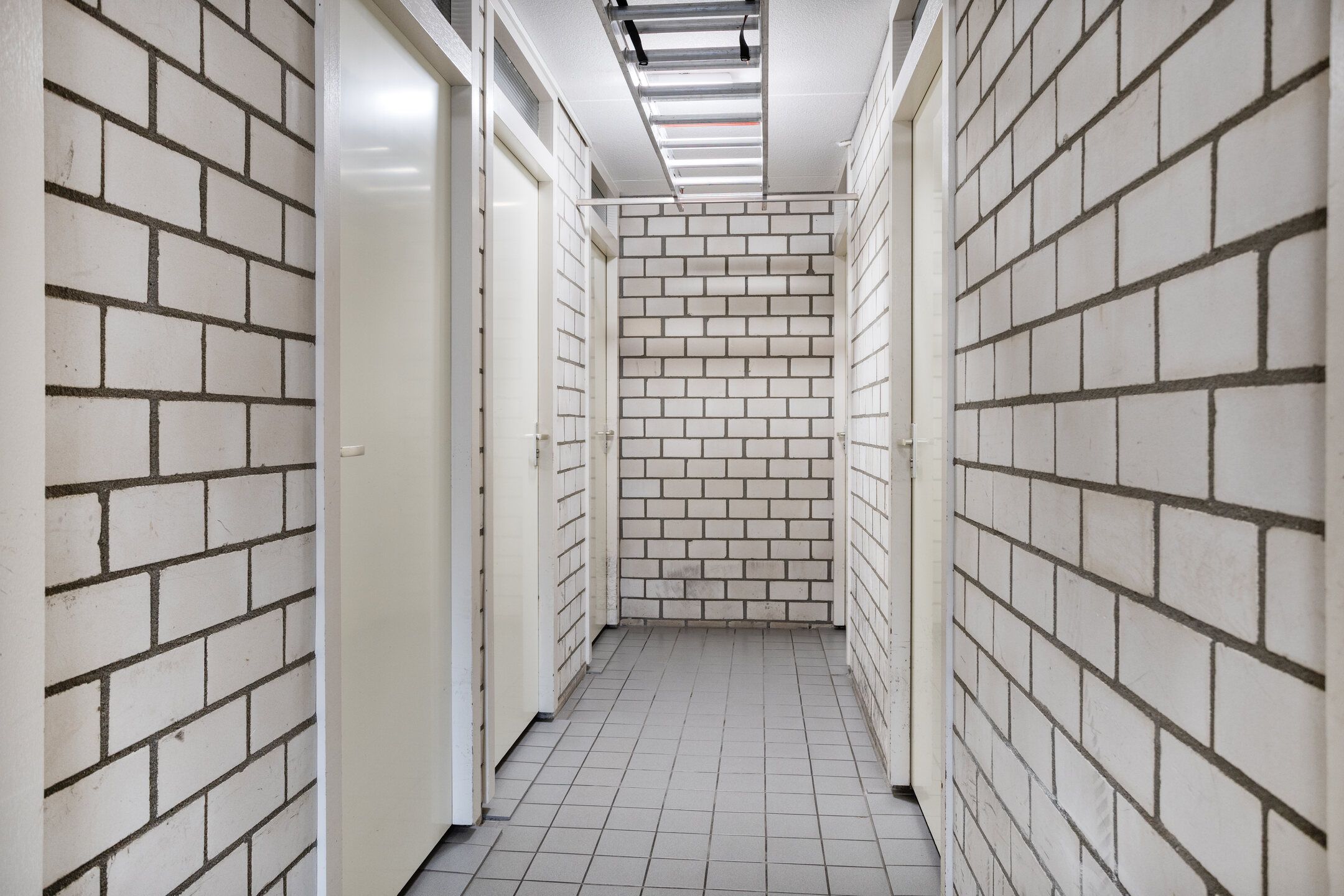 Photo 39 of Oosterhoutstraat 42-C