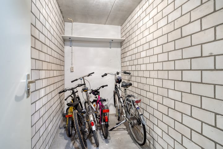 Foto 40 van Oosterhoutstraat 42-C