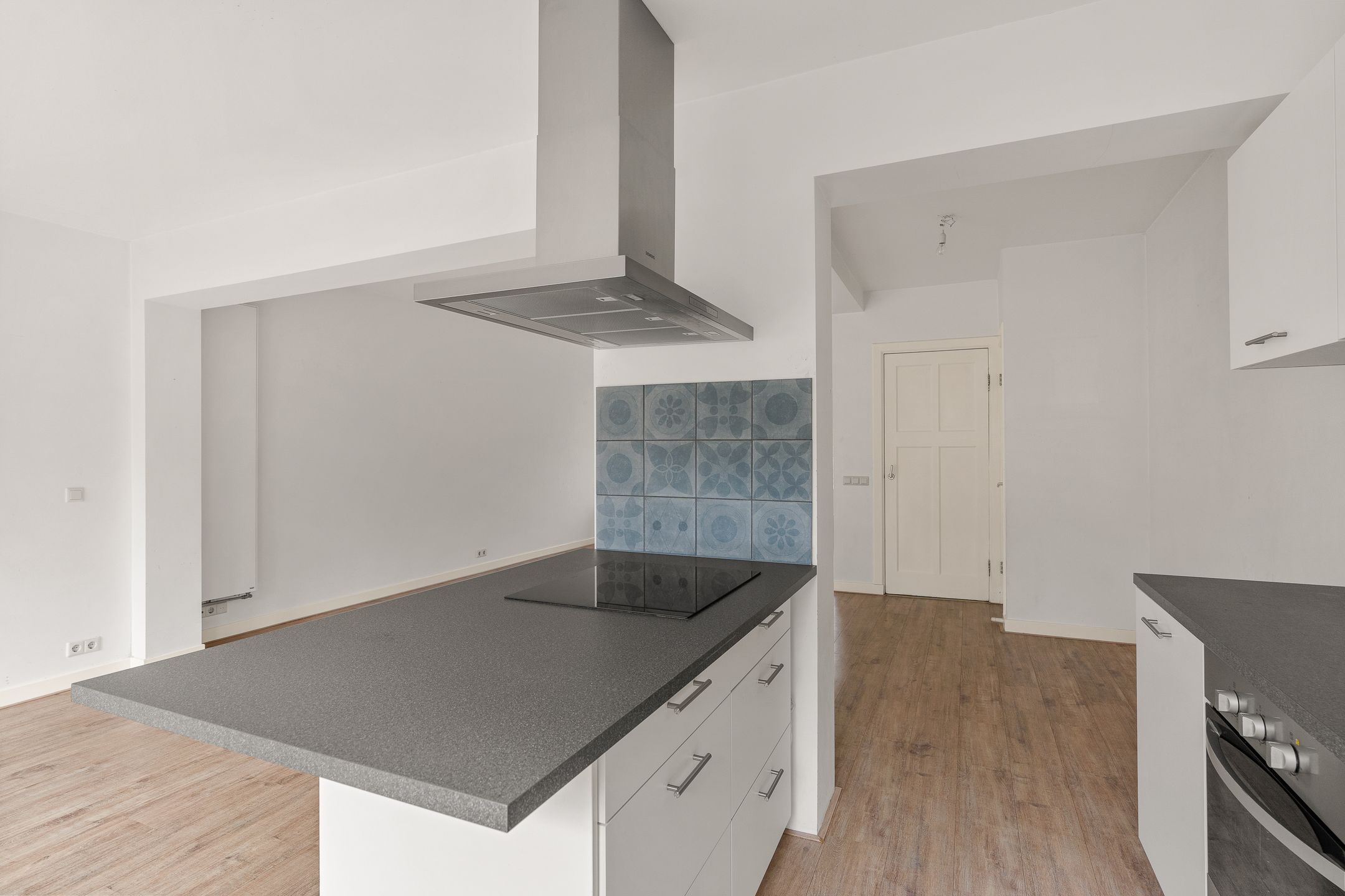 Photo 12 of Soesterweg 142