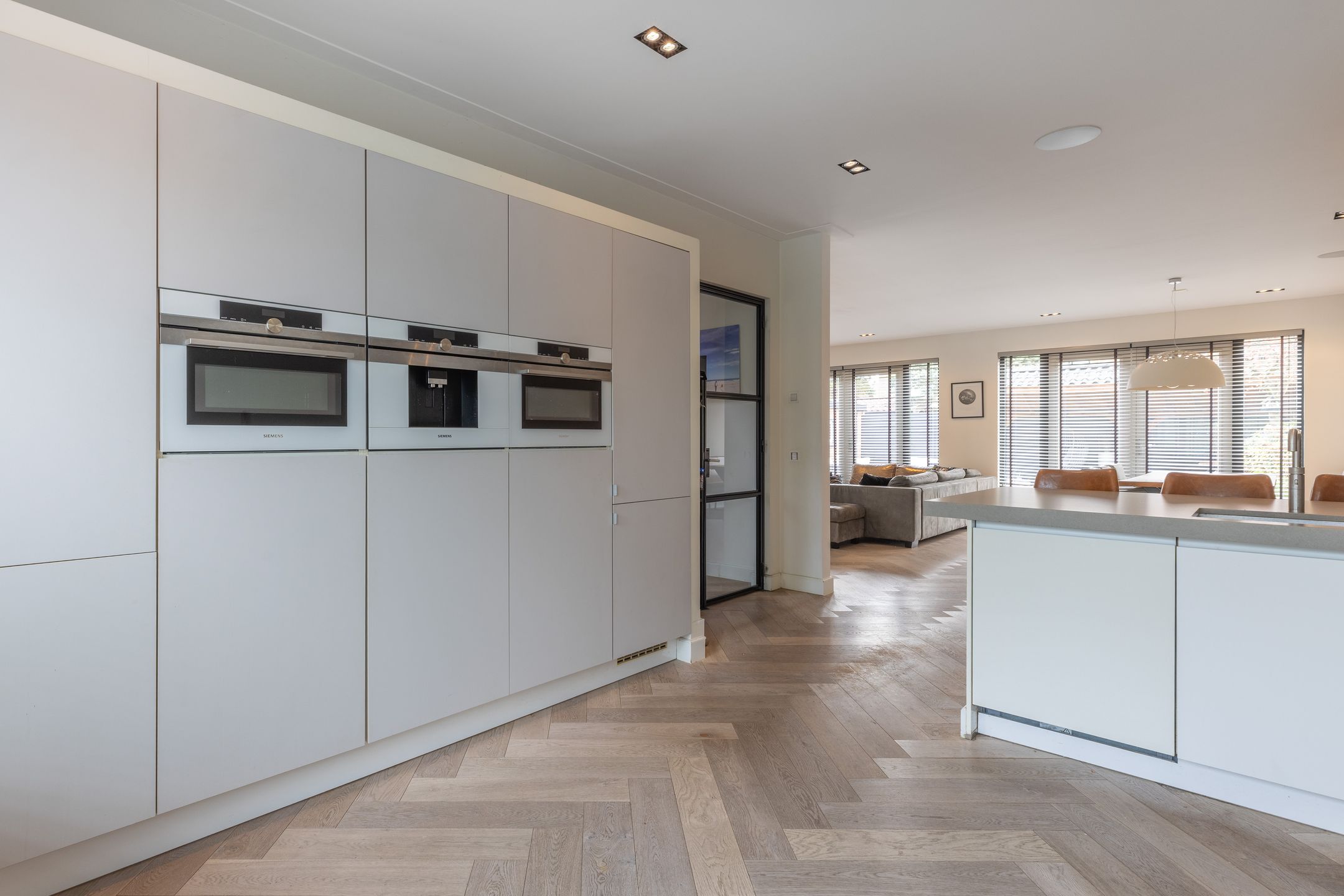 Foto 15 van Cort van der Lindenlaan 84