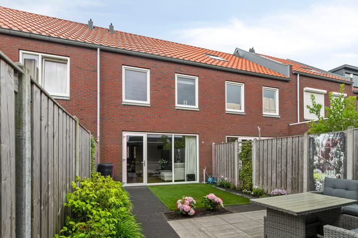 Photo 26 of Koetsierstuin 6