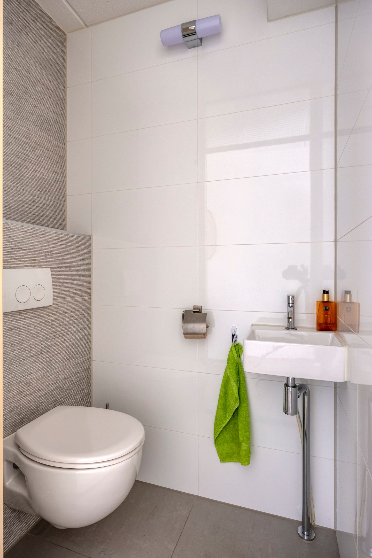 Foto 9 van John Fernhoutstraat 42