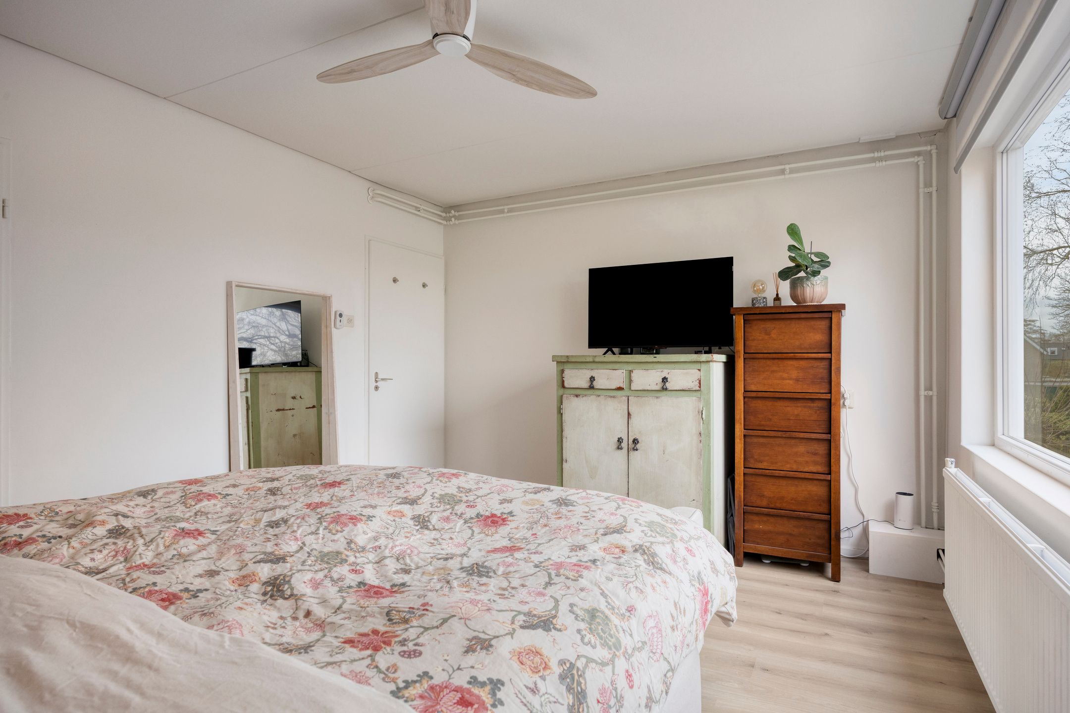 Foto 24 van Elckerlyclaan 6