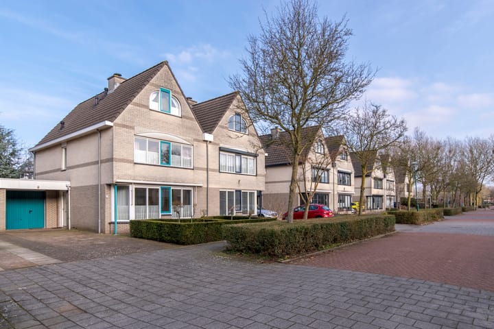 Foto 4 van Marterlaan 15