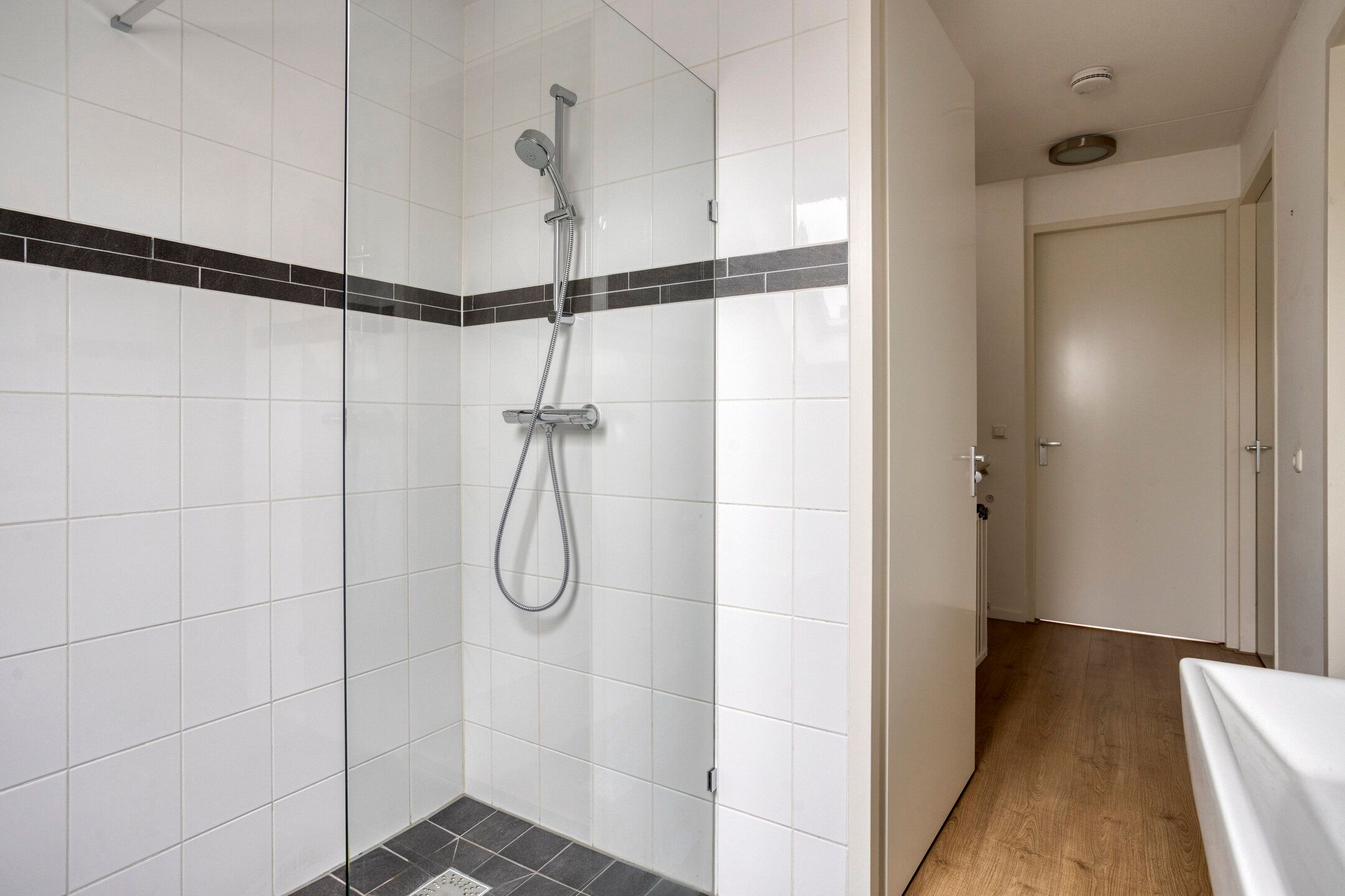 Photo 24 of Roerkuip 27