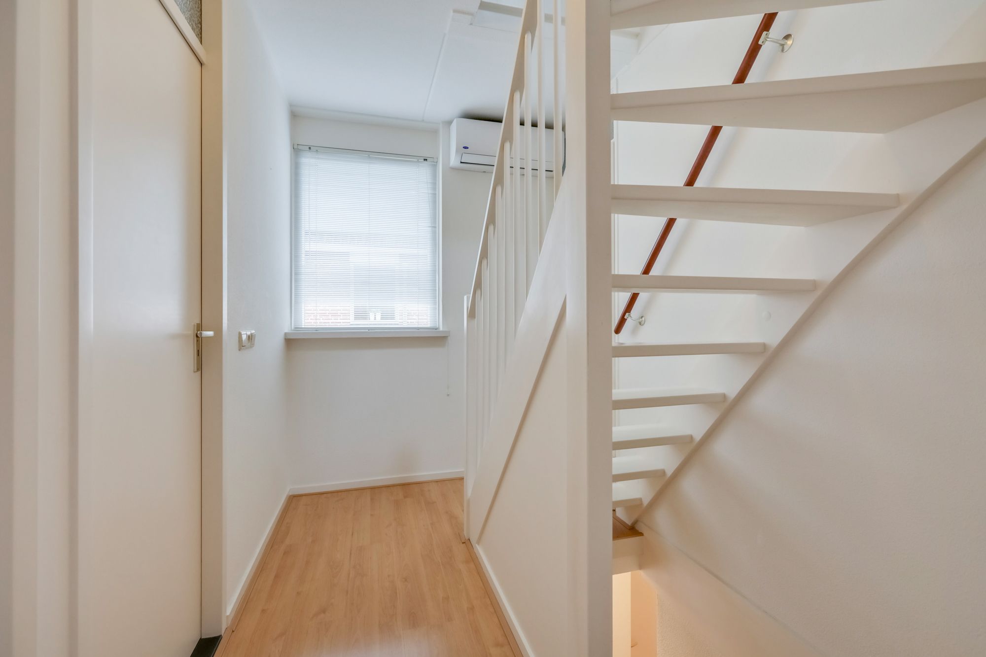 Foto 30 van De Handboog 4