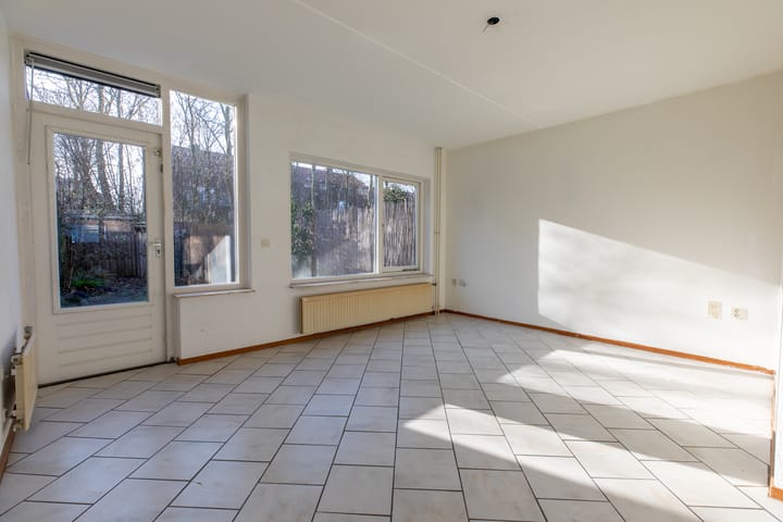 Photo 4 of Zeskant 209