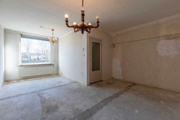 Photo 2 of Burettestraat 5