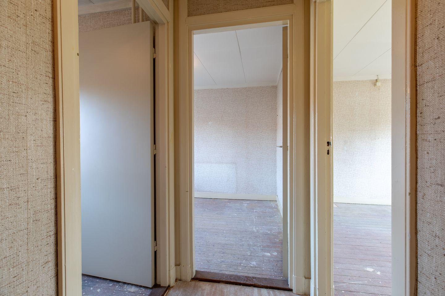 Photo 14 of Burettestraat 5